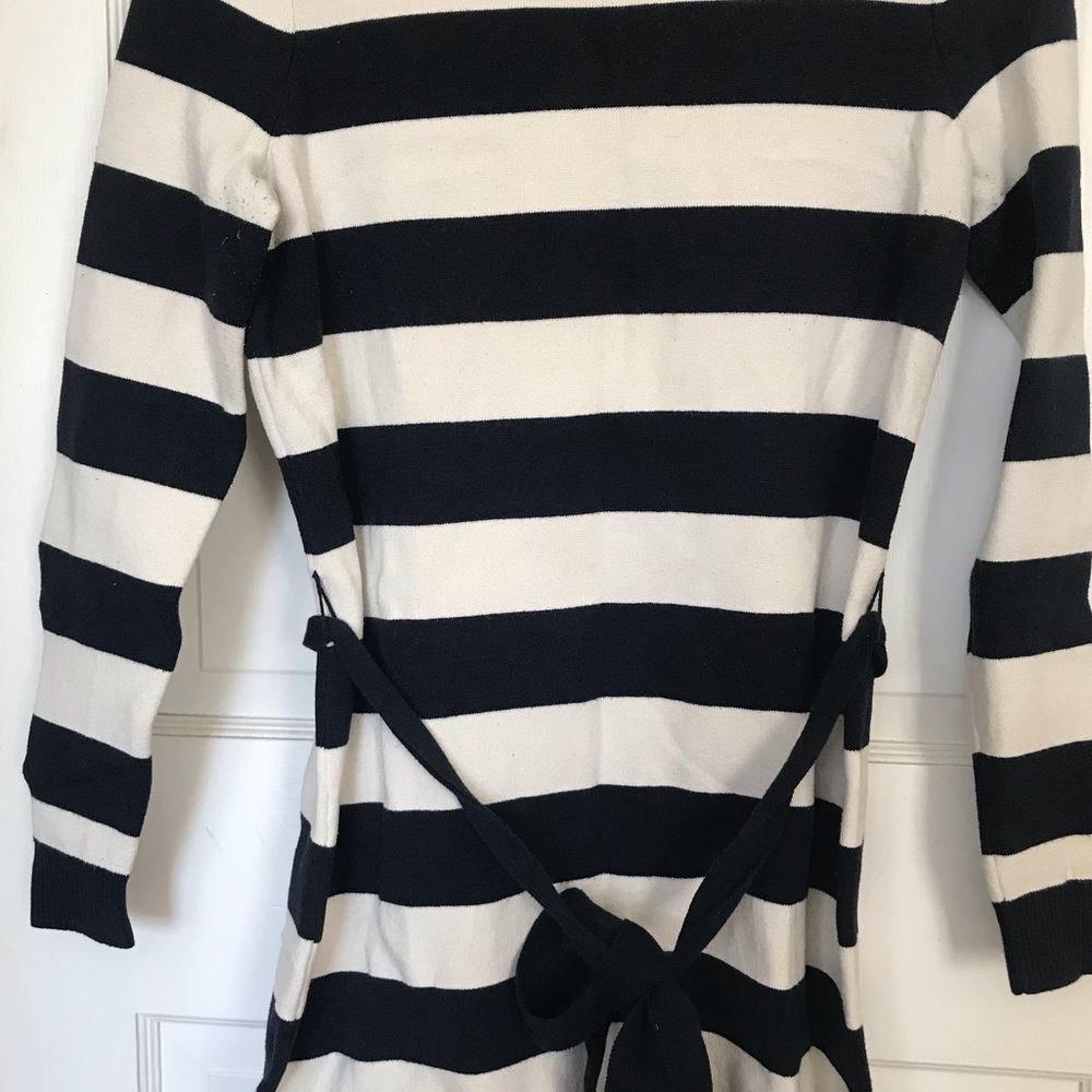 Vineyard Vines sweater dress